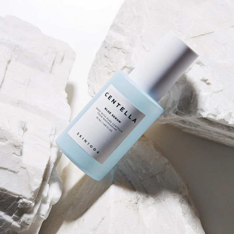 Centella asiatica Hyaluronsäure-Essenzwasser spendet Feuchtigkeit, verbessert den Hautzustand und strafft die Haut 30 ml