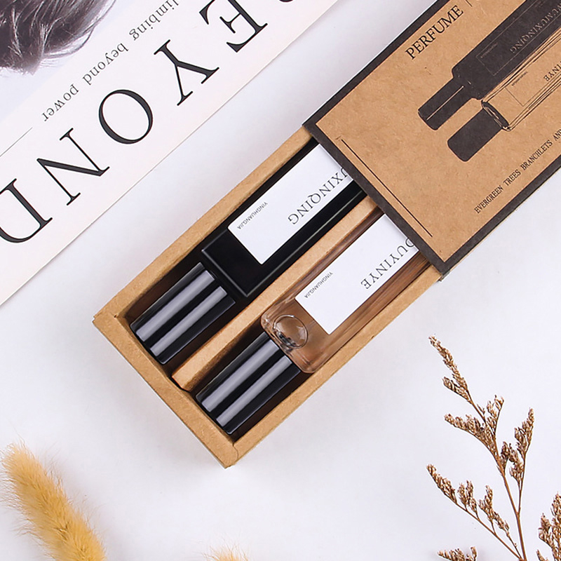 Parfüm Damen Geschenkbox Set Anhaltender leichter Duft Blumenduft 30ml*2