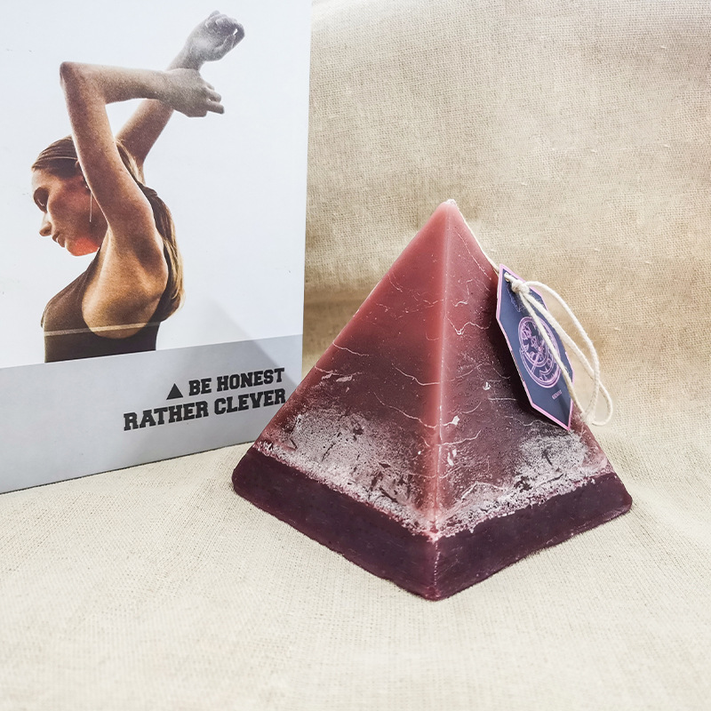 250 g luxuriöse Kristallkerze, handgefertigte Pyramidenkerzen mit Sternzeichen-Duft und Kristallen